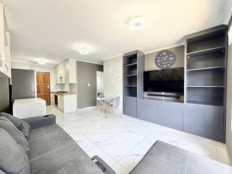 2 Bedroom Property for Sale in Noordwyk Gauteng
