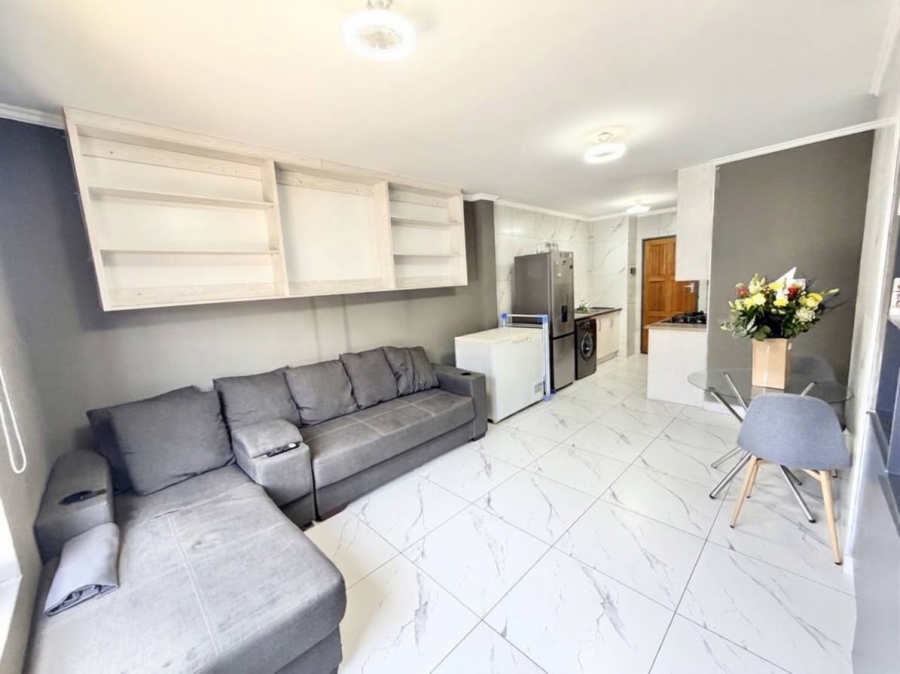 2 Bedroom Property for Sale in Noordwyk Gauteng