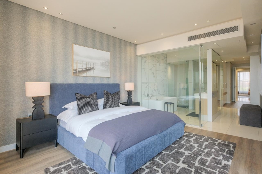 To Let 2 Bedroom Property for Rent in Sandhurst Gauteng