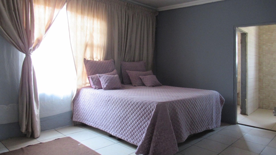 3 Bedroom Property for Sale in Crystal Park Gauteng