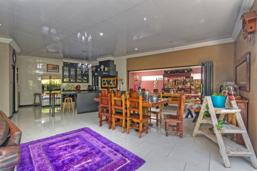 4 Bedroom Property for Sale in Elandspark Gauteng