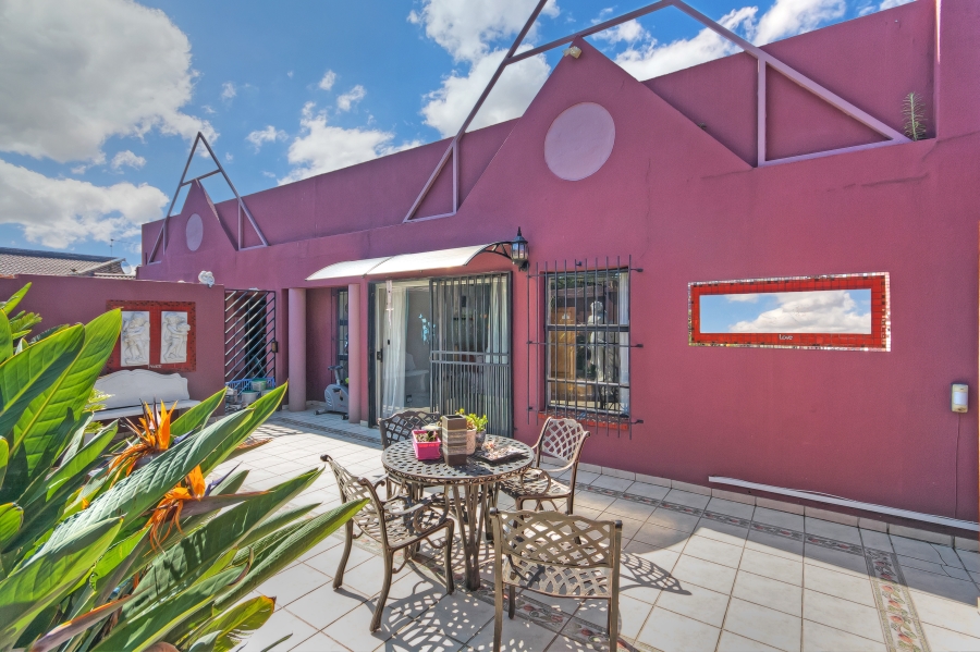 4 Bedroom Property for Sale in Elandspark Gauteng