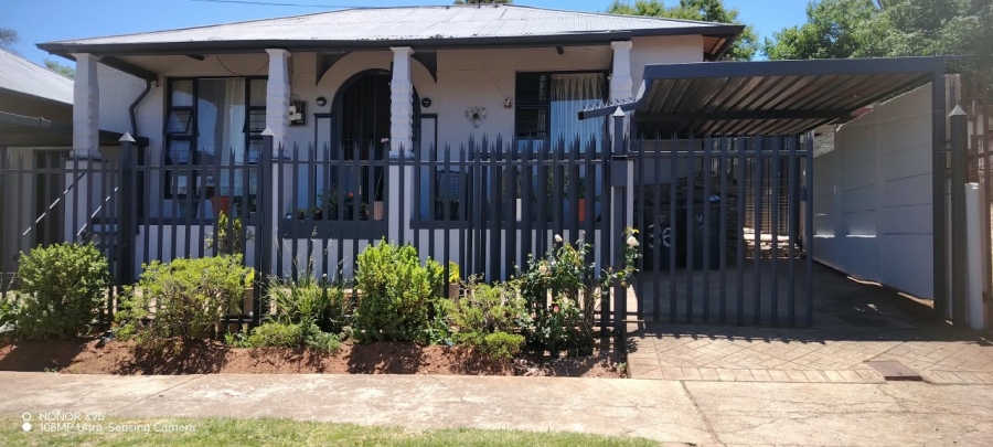 2 Bedroom Property for Sale in Krugersdorp North Gauteng