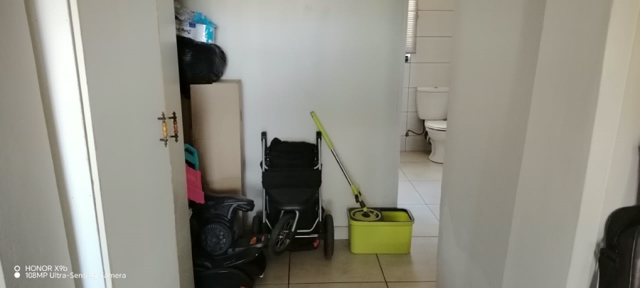 2 Bedroom Property for Sale in Krugersdorp North Gauteng