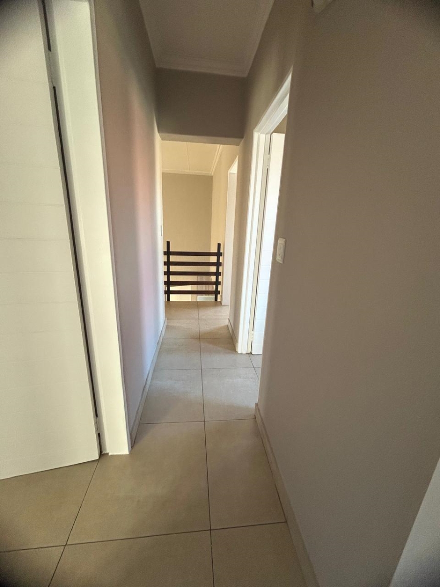 To Let 4 Bedroom Property for Rent in Needwood Gauteng