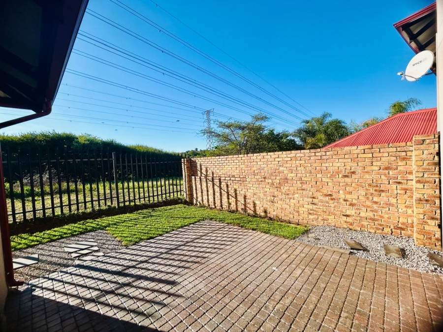 To Let 4 Bedroom Property for Rent in Needwood Gauteng