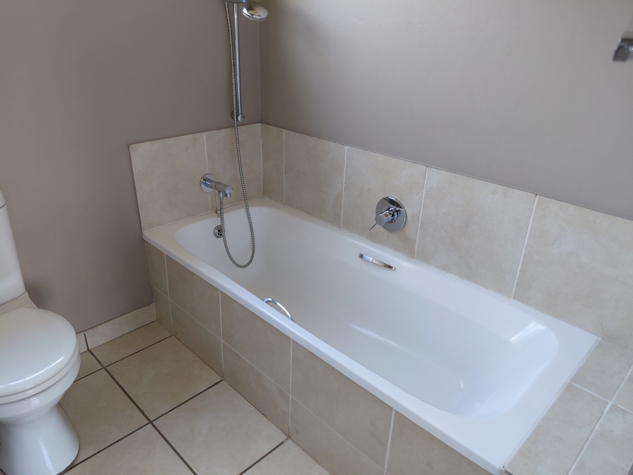 To Let 2 Bedroom Property for Rent in Witkoppen Gauteng