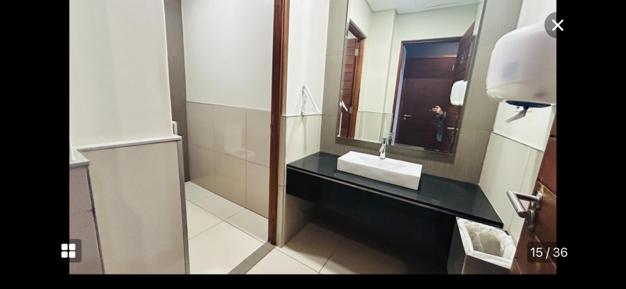Commercial Property for Sale in Die Hoewes Gauteng