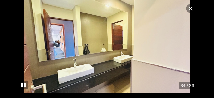 Commercial Property for Sale in Die Hoewes Gauteng