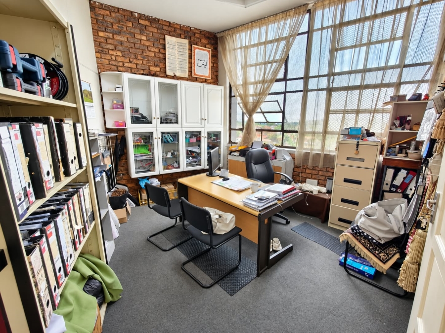 Commercial Property for Sale in Laudium Gauteng