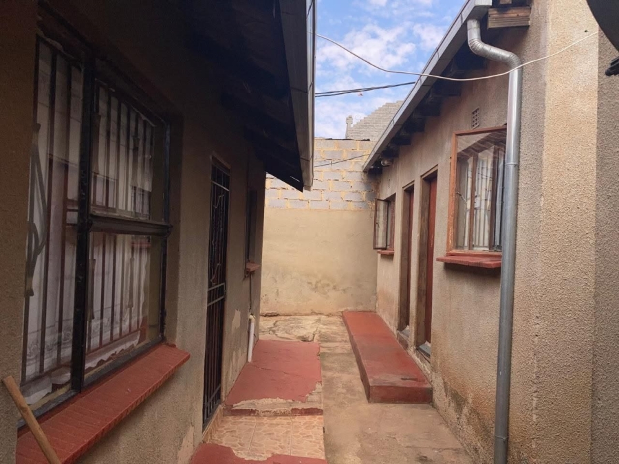 2 Bedroom Property for Sale in Orange Farm Gauteng