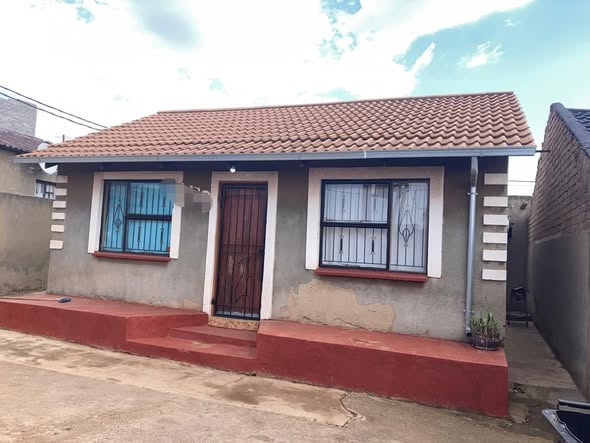 2 Bedroom Property for Sale in Orange Farm Gauteng