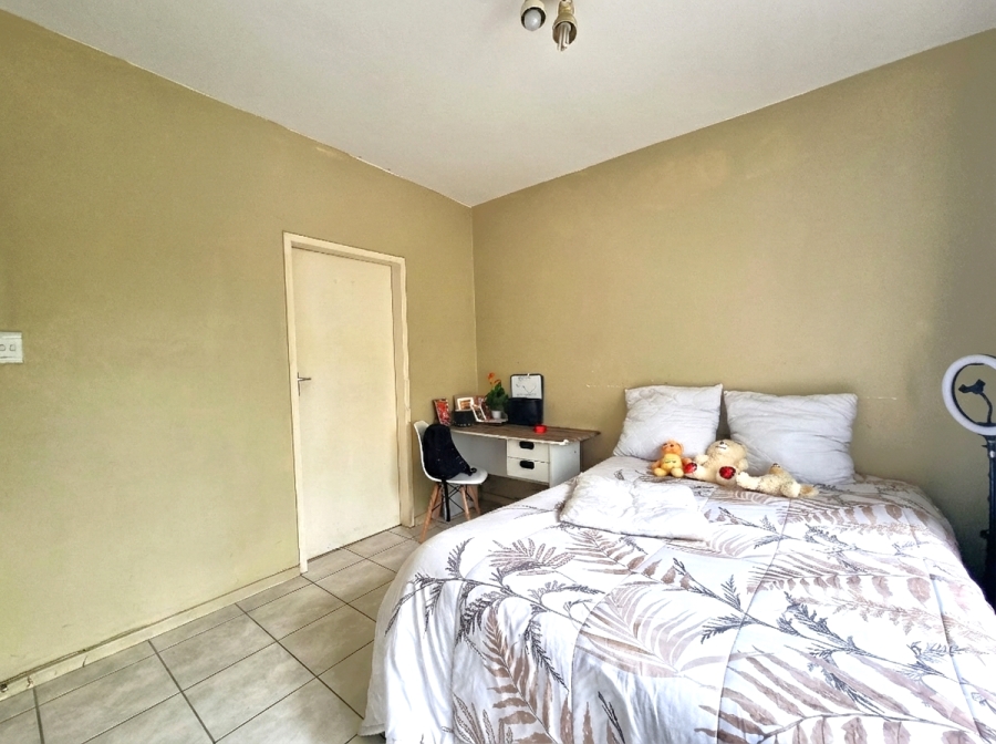 2 Bedroom Property for Sale in Vorna Valley Gauteng
