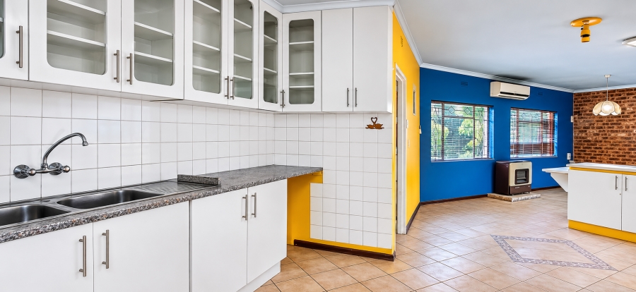 3 Bedroom Property for Sale in Country View Gauteng