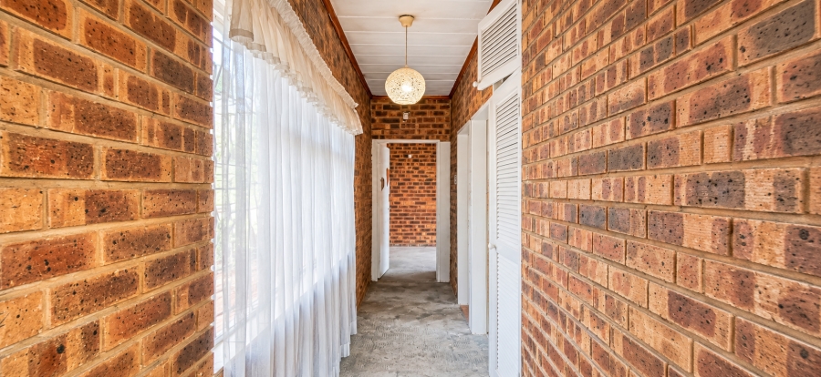 3 Bedroom Property for Sale in Country View Gauteng