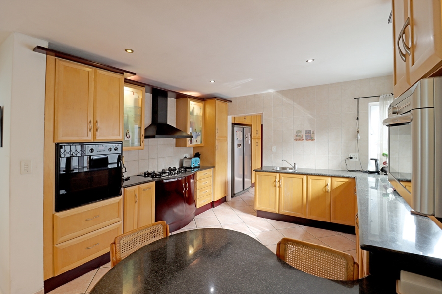 3 Bedroom Property for Sale in Bedfordview Gauteng