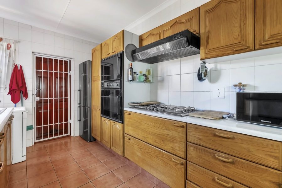 3 Bedroom Property for Sale in Parkmore Gauteng