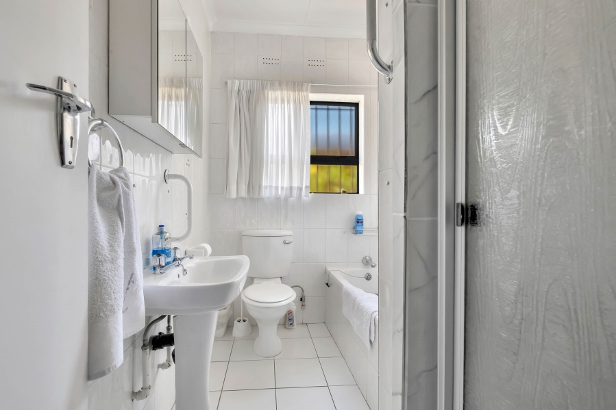 3 Bedroom Property for Sale in Parkmore Gauteng