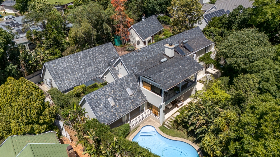 5 Bedroom Property for Sale in River Club Gauteng