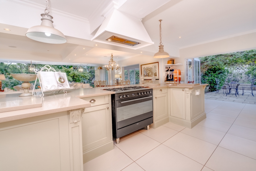 5 Bedroom Property for Sale in River Club Gauteng