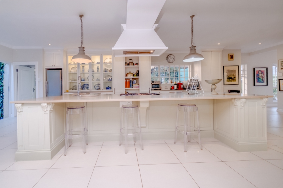 5 Bedroom Property for Sale in River Club Gauteng