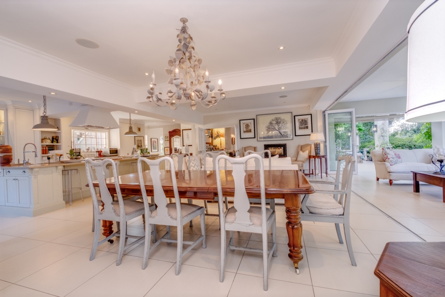 5 Bedroom Property for Sale in River Club Gauteng
