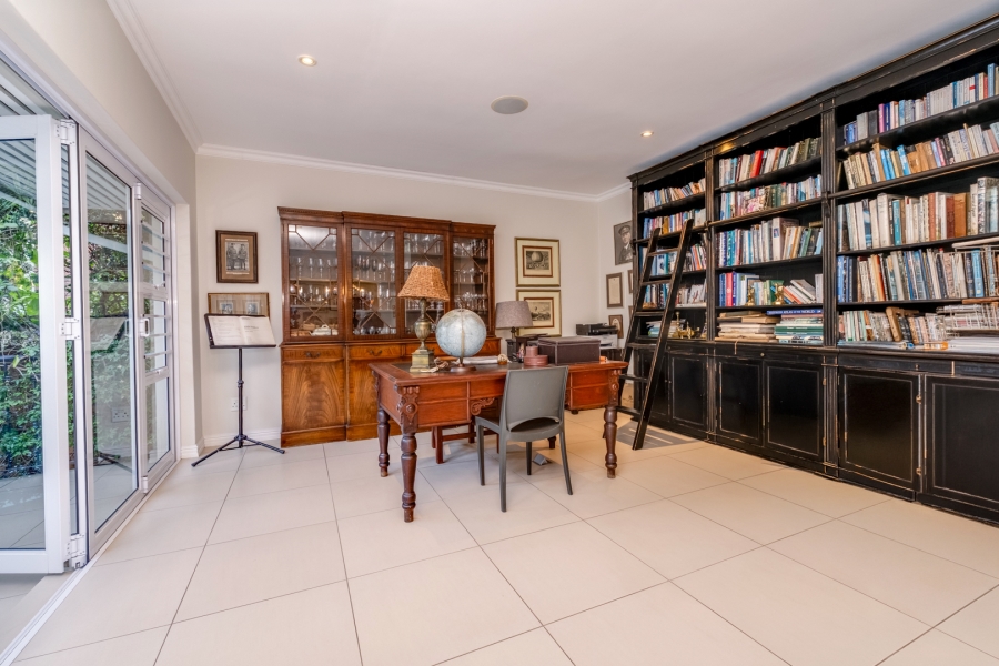 5 Bedroom Property for Sale in River Club Gauteng