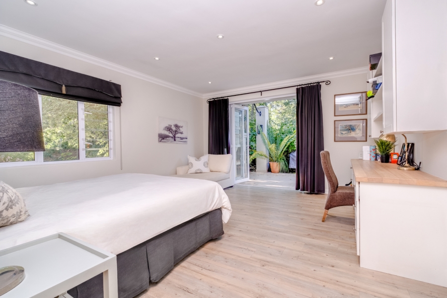5 Bedroom Property for Sale in River Club Gauteng