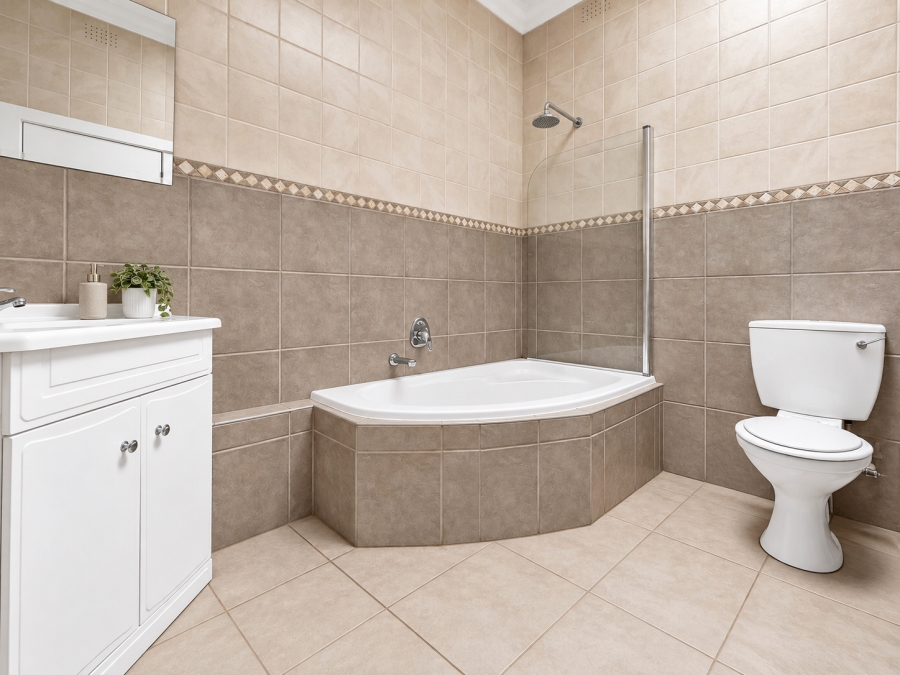 5 Bedroom Property for Sale in Emmarentia Gauteng