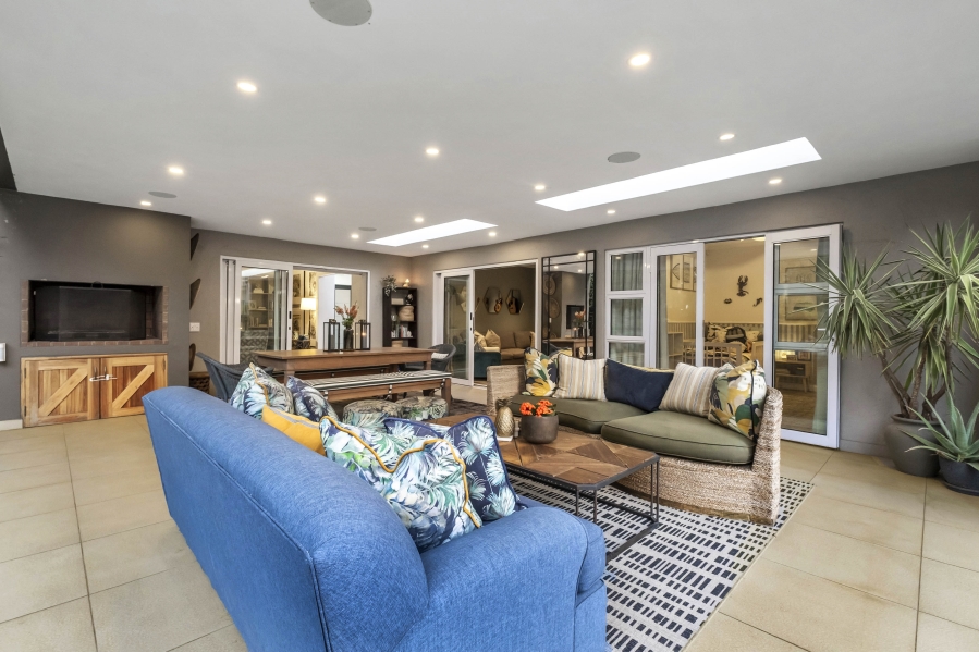To Let 4 Bedroom Property for Rent in Morningside Manor Gauteng