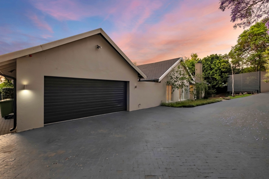 To Let 4 Bedroom Property for Rent in Morningside Manor Gauteng