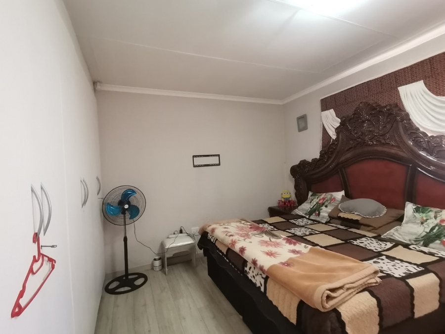 3 Bedroom Property for Sale in Oakdene Gauteng