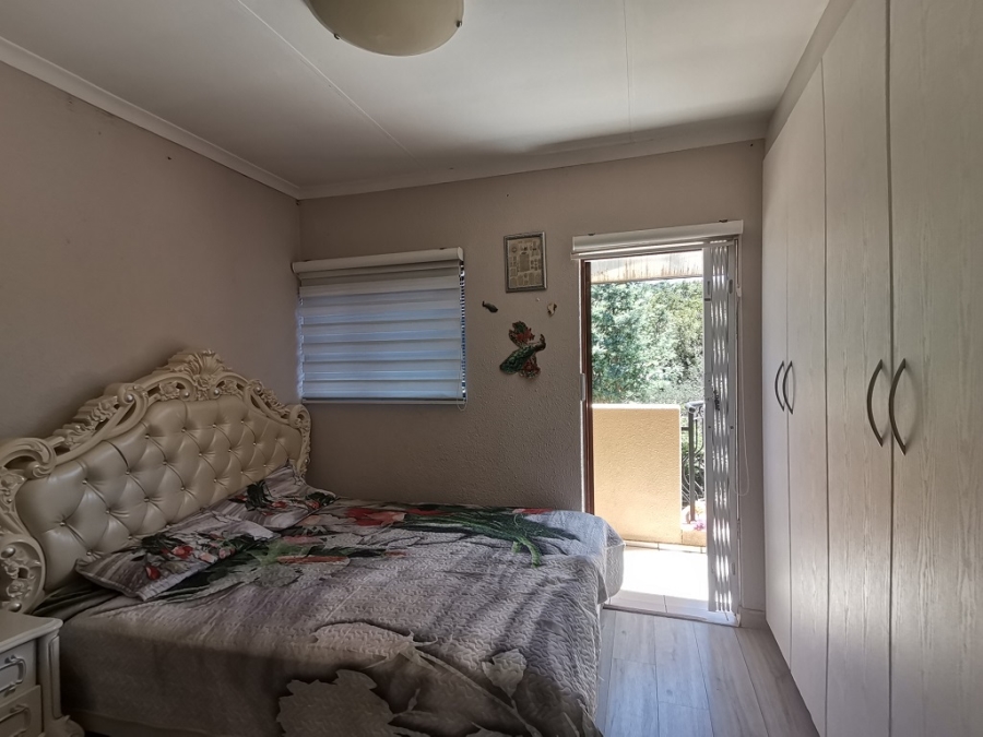 3 Bedroom Property for Sale in Oakdene Gauteng