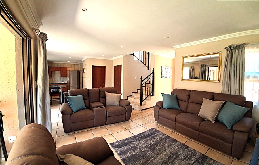 3 Bedroom Property for Sale in Amorosa Gauteng