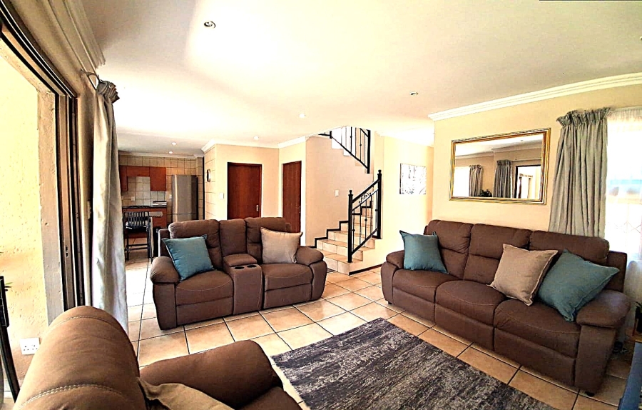 3 Bedroom Property for Sale in Amorosa Gauteng
