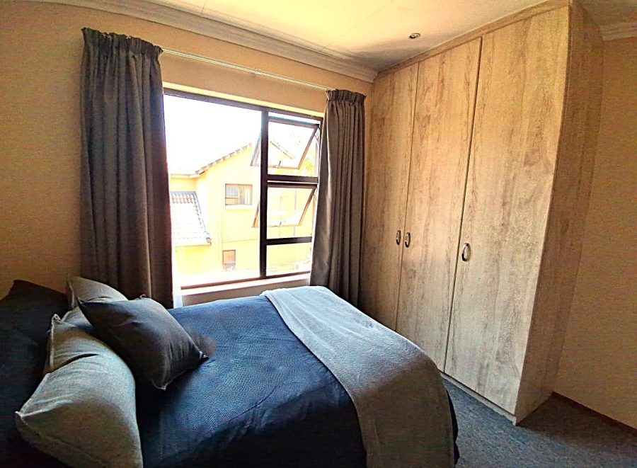 3 Bedroom Property for Sale in Amorosa Gauteng