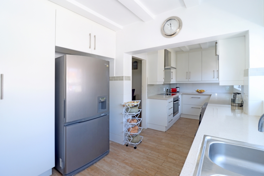 3 Bedroom Property for Sale in Fairland Gauteng