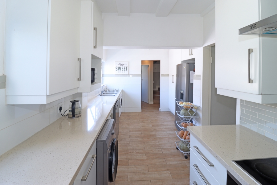 3 Bedroom Property for Sale in Fairland Gauteng