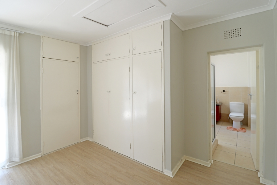 3 Bedroom Property for Sale in Fairland Gauteng