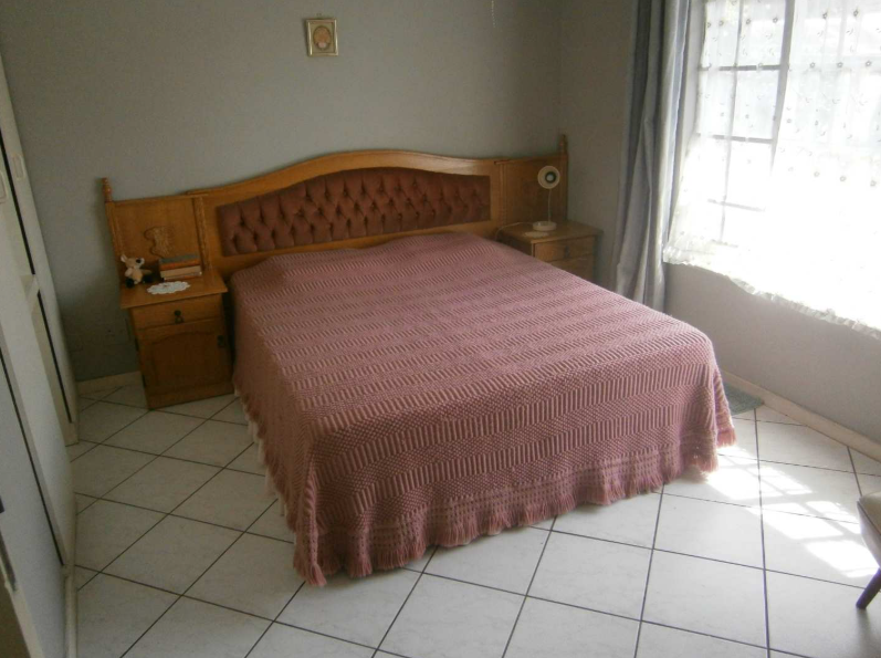 2 Bedroom Property for Sale in Albertsdal Gauteng