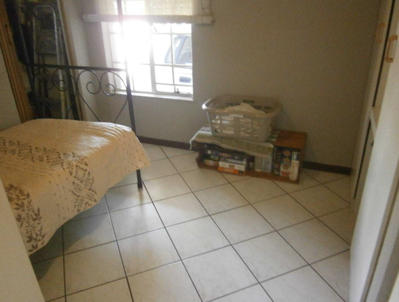 2 Bedroom Property for Sale in Albertsdal Gauteng