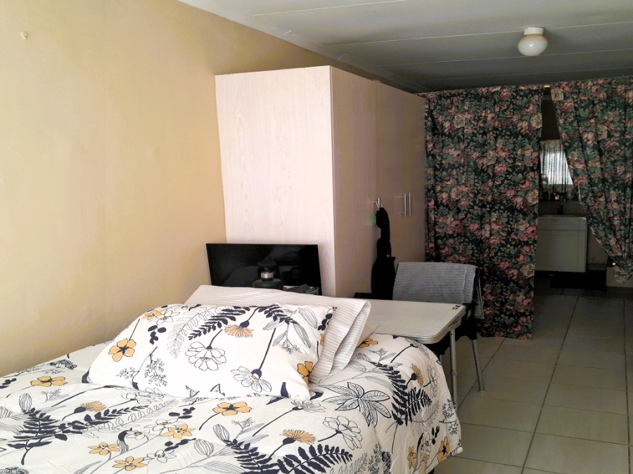 4 Bedroom Property for Sale in Brackendowns Gauteng