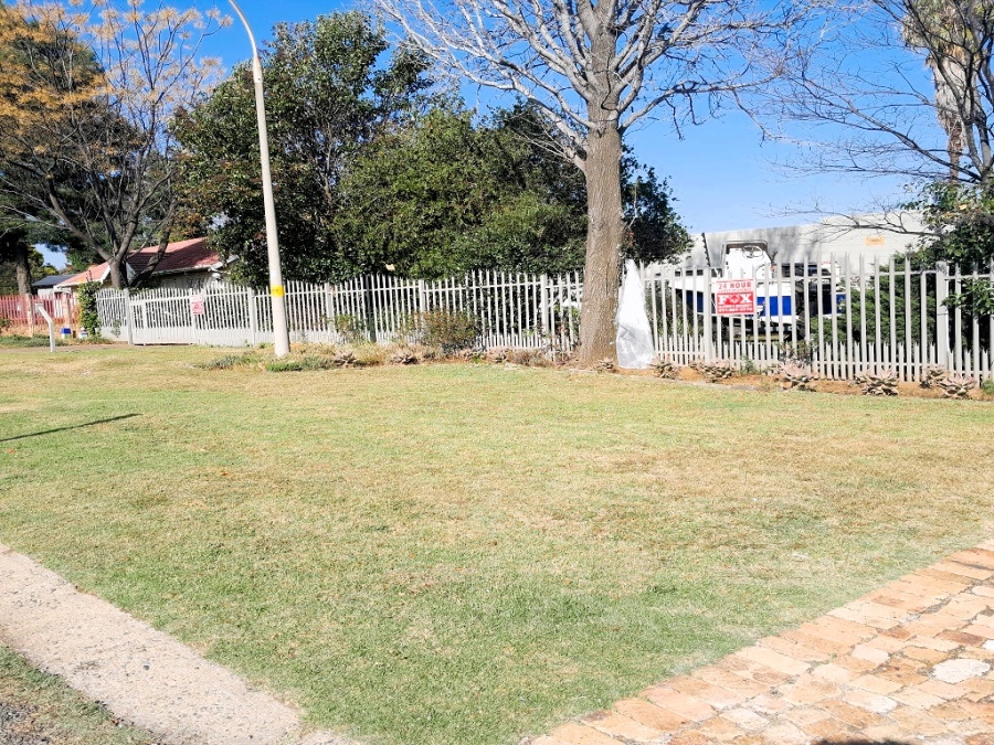 4 Bedroom Property for Sale in Brackendowns Gauteng