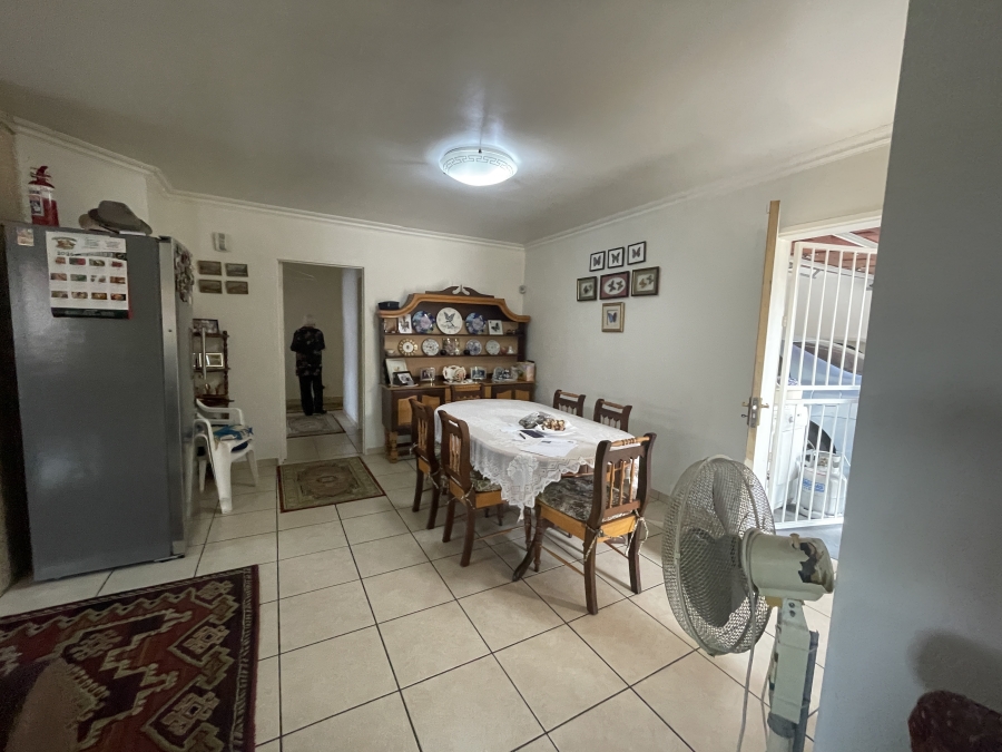 3 Bedroom Property for Sale in Parkhill Gardens Gauteng