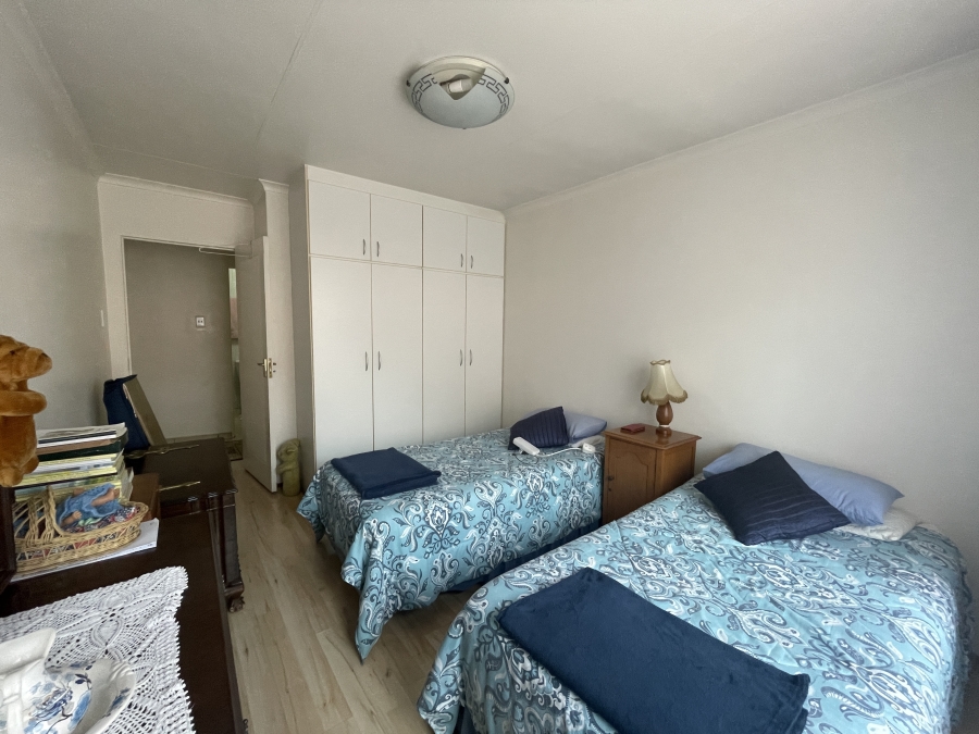 3 Bedroom Property for Sale in Parkhill Gardens Gauteng