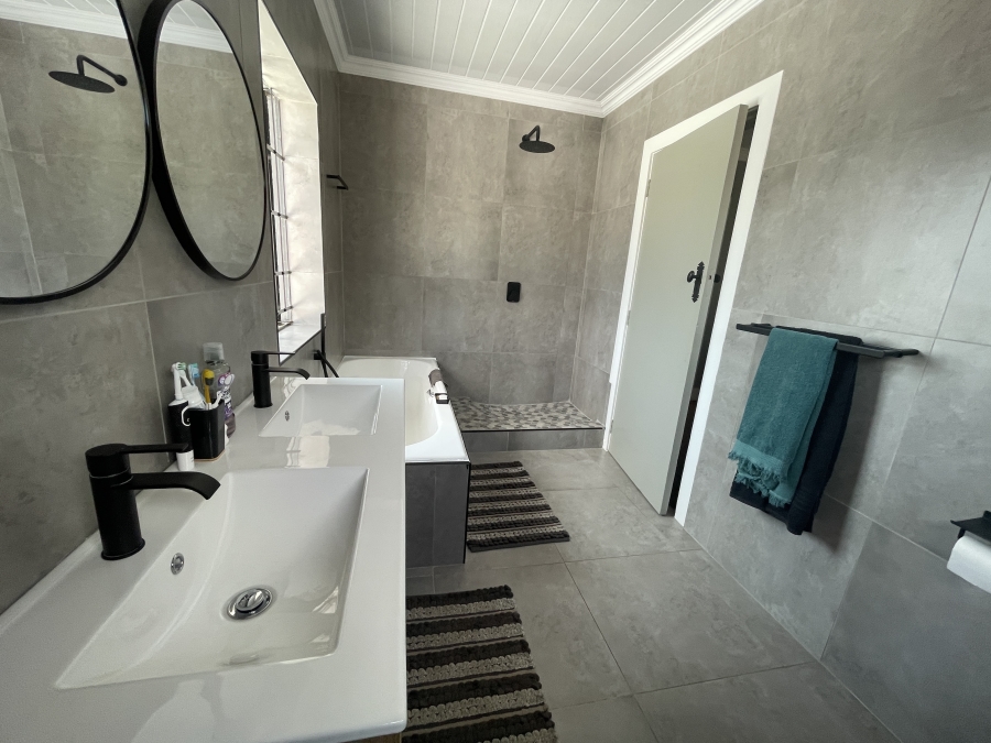 4 Bedroom Property for Sale in Webber Gauteng