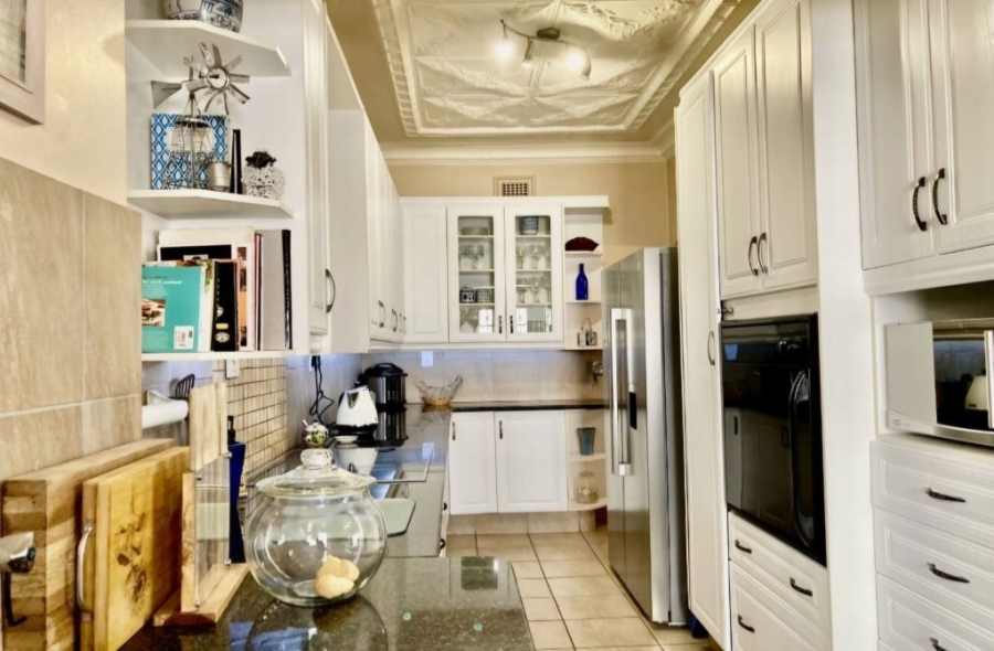 4 Bedroom Property for Sale in Kensington Gauteng