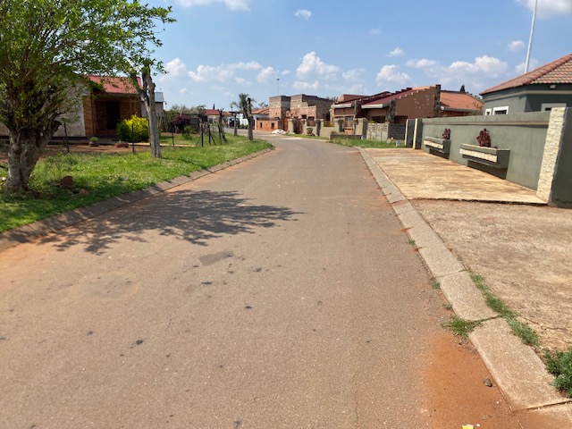 Commercial Property for Sale in Vosloorus Gauteng