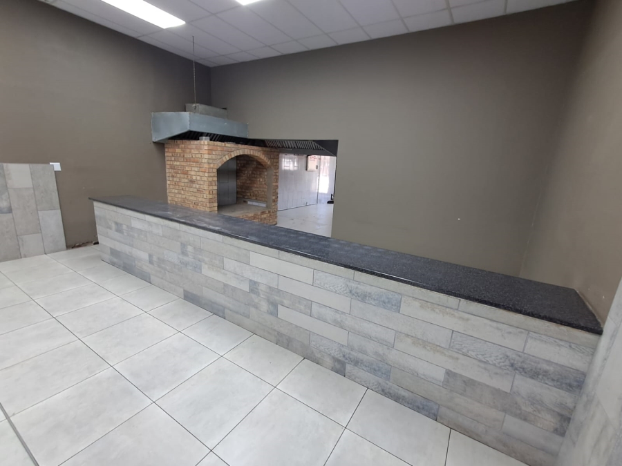 To Let Commercial Property for Rent in Vereeniging Gauteng