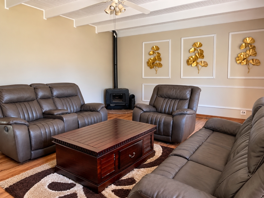 4 Bedroom Property for Sale in Vanderbijlpark SE 2 Gauteng